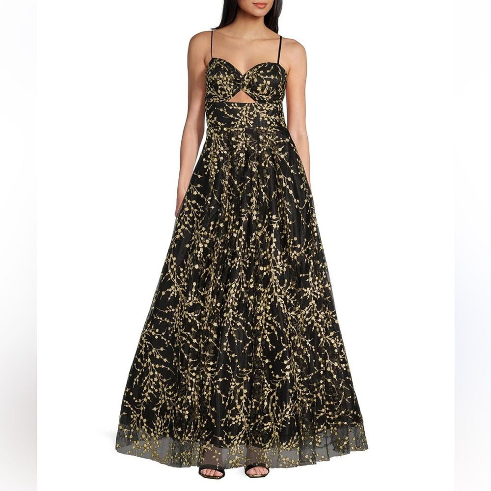 Blondie Nites Mesh Glitter Sweetheart Neck Formal Gown Size 5 Juniors